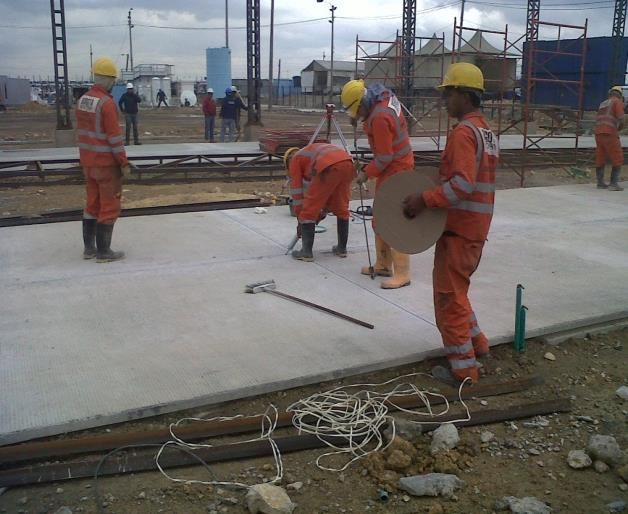Losas en concreto para patio del sistema de transporte SITP